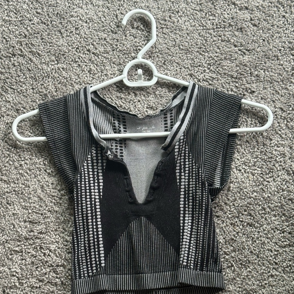 Urban Outfitters Black and Gray Crop Top